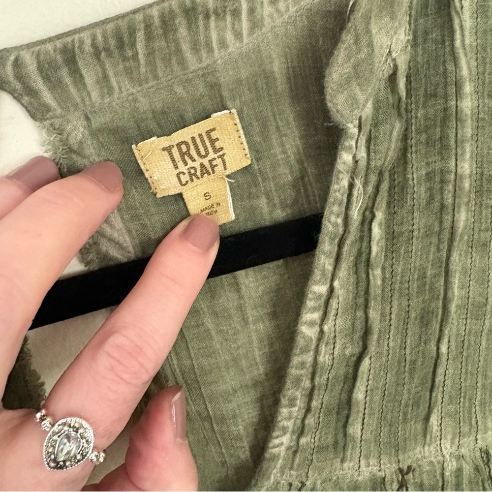 True Craft | Green Cold Shoulder Blouse | Size Small - Picture 8 of 11